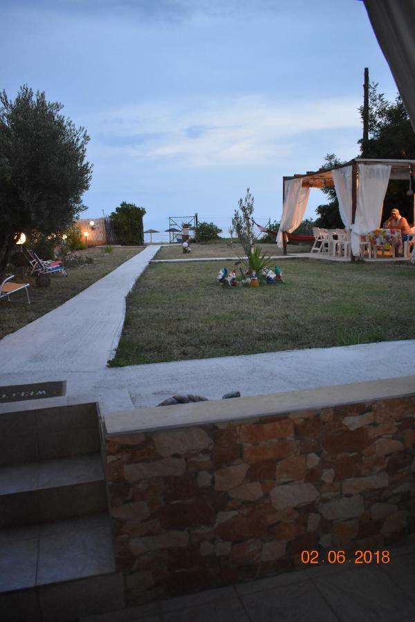Lia'S Beach House Ágios Nikólaos Extérieur photo